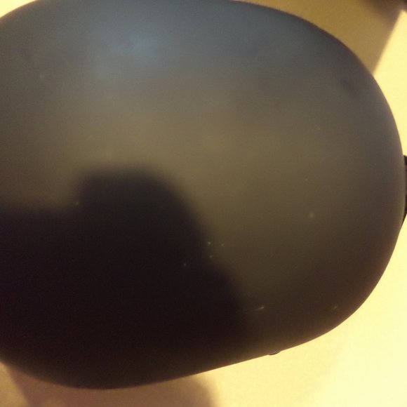 76 Zippered Black Box - Egg Shaped - Great Condition. - Picture 3 of 6